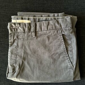 Banana Republic Men's Charcoal Chinos